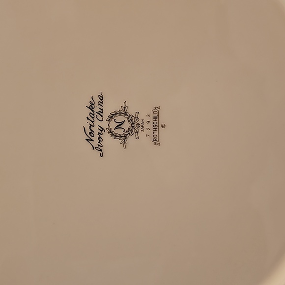 NEW Noritake Rothschild 7293 Dinner Plate - Picture 6 of 8